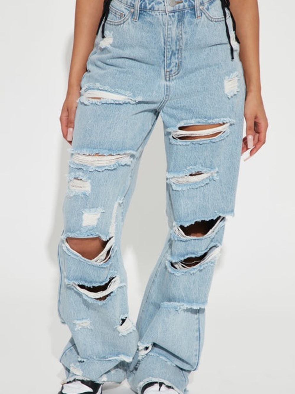 Fashion Nova Melissa Ripped Straight Leg Jean - Light Blue - Size 5 - NWT - Picture 3 of 5